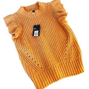 Universal threads womens sleeveless peach knit w ruffle vest new small